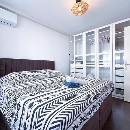 Poincare 4 - Lumineux, Renove, Central Et Calme A Juan Les Pins Антиб Экстерьер фото